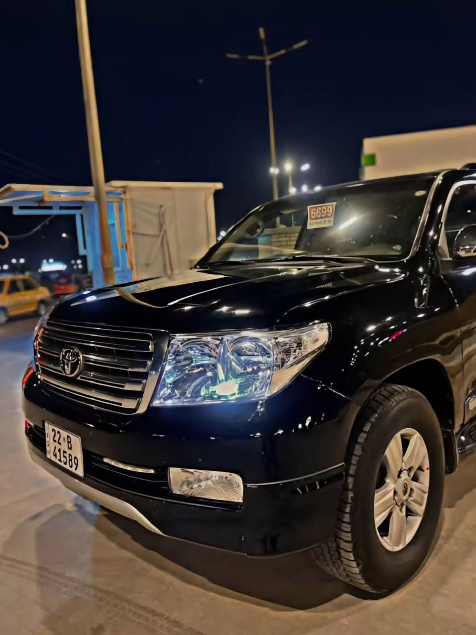 سلام عليكم 
لاندكروز GXR 2011  ستينيه
سياره رقم شمالي باسمي 
السياره مخطخه ونصبغت حزام 
مكينه جديده كير جديد 
دواخل نضيفه 
السعر ٢٣٥ وبيها مجال 
***********
