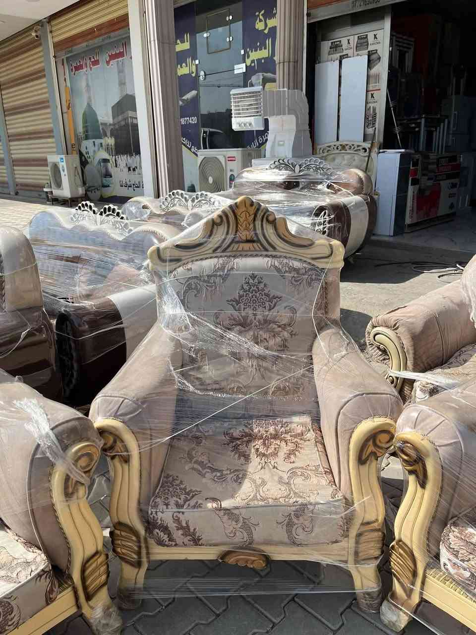 السلام عليكم
تخم 10 مقاعد ملكي نظيف مابي ضرر سعر 350 مكان بعقوبه شارع تحرير بهزر مجاور قاعات بيانو مقابيل مستشفى الحياة استفسار ***********
