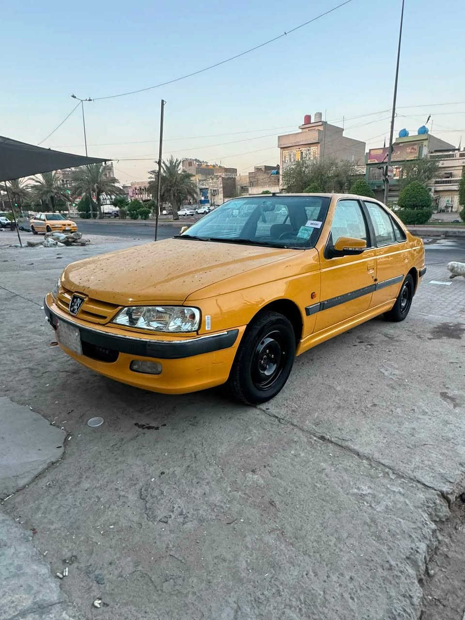 سلام عليكم للبيع بيجو بارص موديل ٢٠١٥ كير محرك جدد تخم تاير جديد صدر مامي خلفي جديد لا ضربه ولا تبديل ولا صبغ فقط بيها جارد كرر فقط جراد بسمي تحويل مباشر تبريد تتفئه كله شغال سياره احلى من صور *********** مكاني بغداد تصل وتدلل سعر ٤٧ تحياتي
