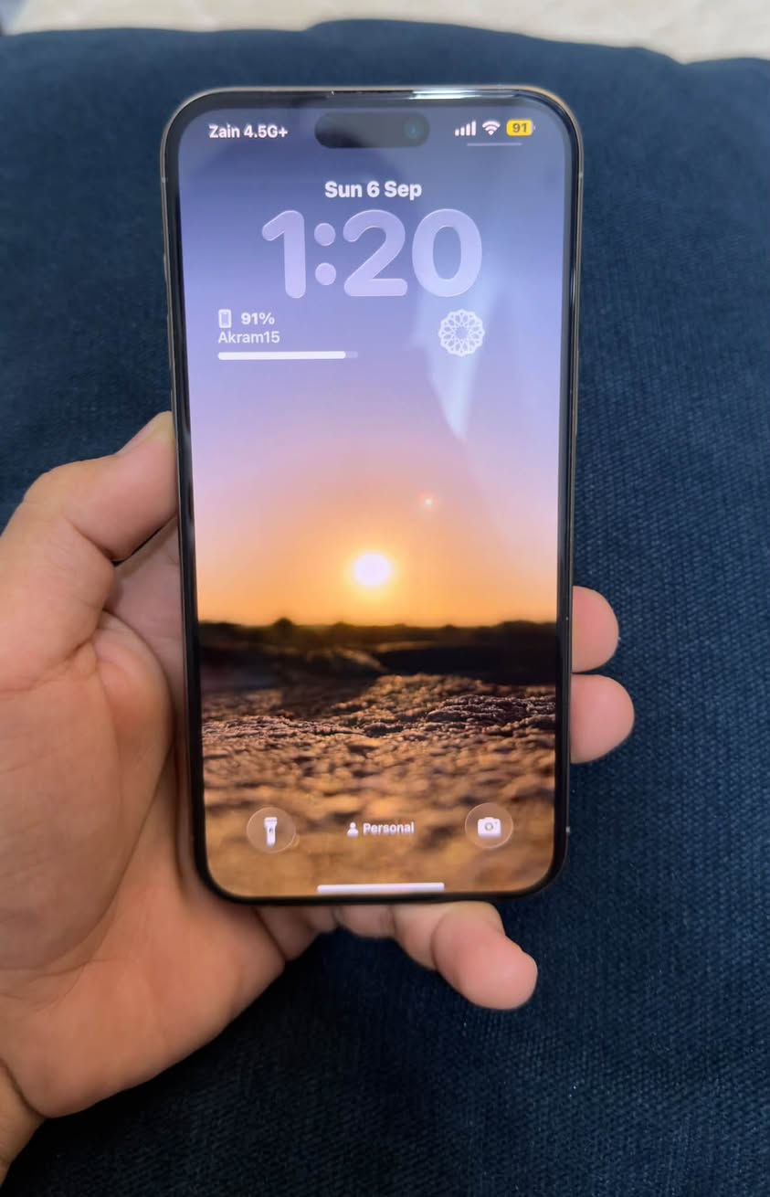 ايفون 15 برو ماكس
بطارية 🔋 92
ذ 256 
نظافة 100 ، موبايل نظيف جداً جداً خالي من اي شخط 
كامل ملحقات 
السعر : مليون و 100 و بي مجال 
***********
