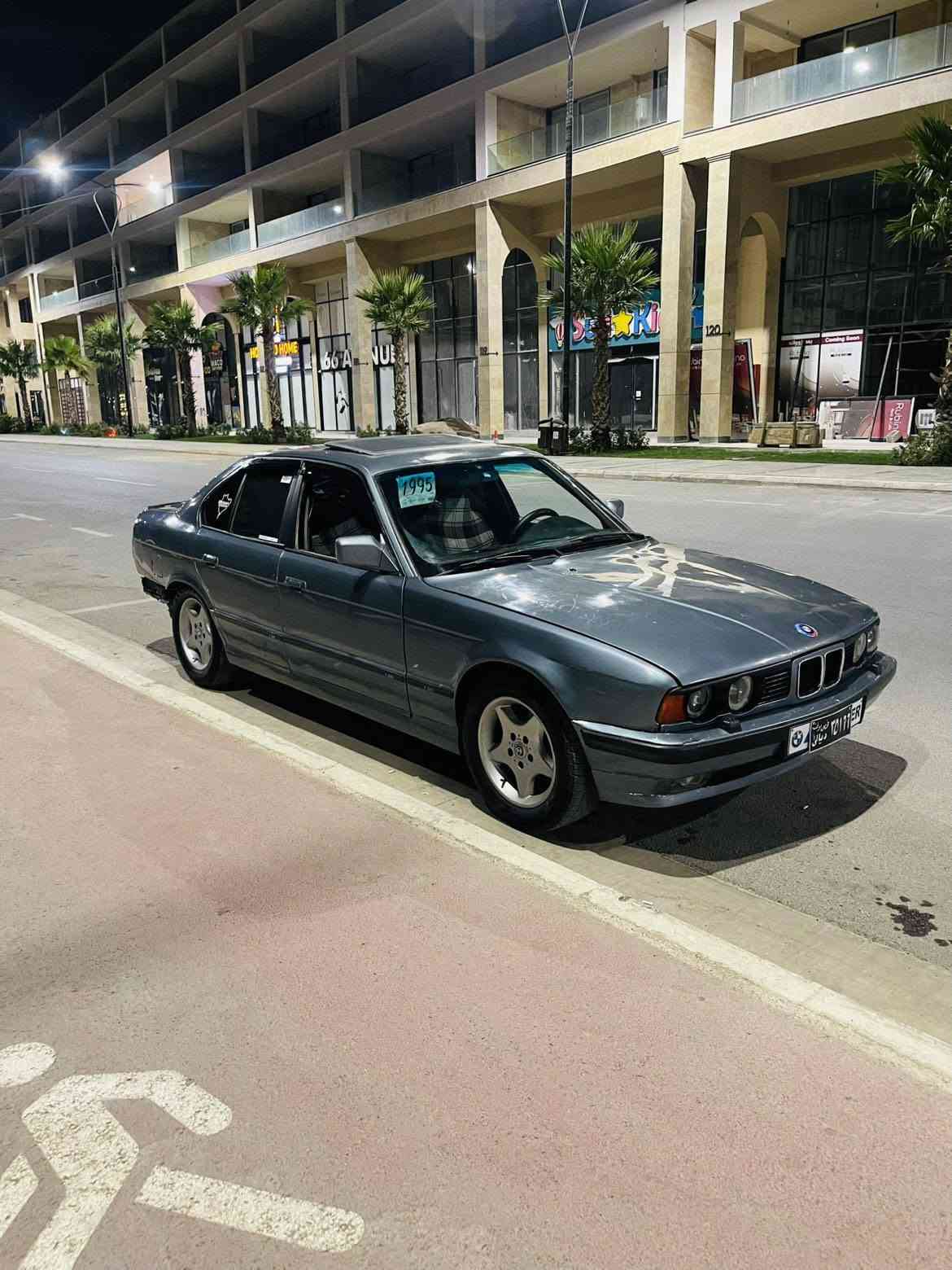 ‎سڵاوی خواتان لێبێت 
‎
‎bmw 520
‎
‎مه کینه 25
‎
‎گێر عادی 
‎
‎دوو جام کاره با 
‎
‎سڵاید 
‎
‎لایت ئه ڵقه 
‎
‎شاشه ئایپاد 
‎
‎سه نه وی دیاله 
‎
‎سه یاره که له ڕه سمه که جوانتره 
‎
‎فرۆشتنی خێرا و مه عامه له یه کی برایانه 
‎
‎شوێن: سلێمانی 
‎
‎ڕه قه م :***********
‎***********
‎ السليمانية, العراق

