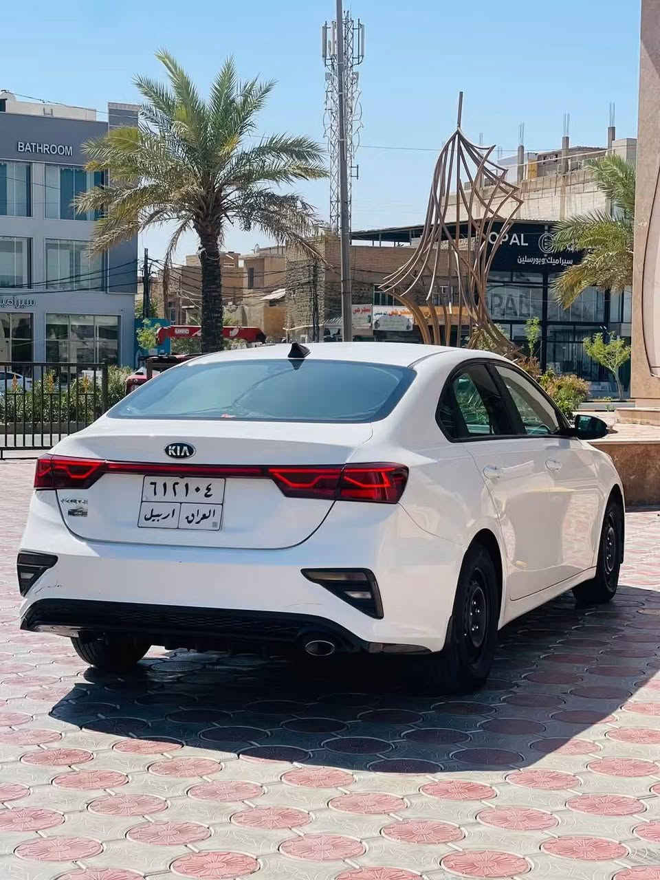 فورتي 2019 قطعه وحده فقط بدون دواخل شرط
محرك 2000 دوش رقم اربيل تحويل وكاله حاظر 
السياره عليها ادامه كامله من كلشي وجاهزه ع آخر حبايه 
ظايف منظومه غاز الها انسه شي اسمه صرف 
للاستفسار *********** 
السعر 125 بيها مجال للشراي ويدلل النجف, العراق
