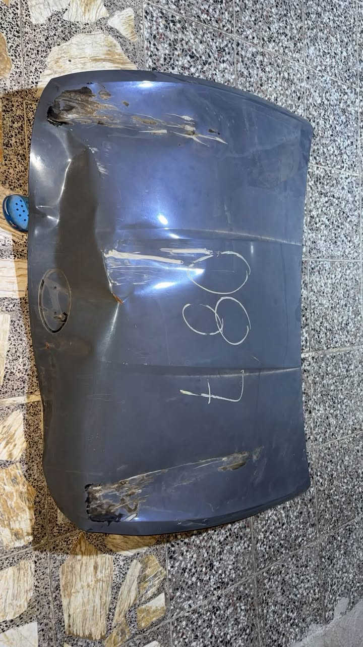 سلام عليكم عندي غراض سوناتا موديل 25 لون اسمنتي
بنيد بي ضربة موضحة بل صور 
ودعاميه بيه كسر خفيف
وبدنه هم بيه كسر 
قيم بل يرضى الله واخذ 
مكاني بغداد الشعلة 
***********
