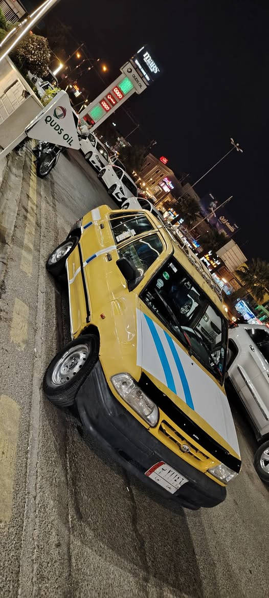 سلام عليكم ياالله ***********  سايبه ٢٠١٢مشروع وطني ٢٠٢٩  باسمنه شرط التحويل والوكاله دفتربانزين مصفره نقابه وغرامات السياره حلوه وجاهزه من كلشي محرك جديد لا صرف لابخار كير لوك صدر امامي خلفي جديدتخم تاير جديد كهربائيات كيجات نشرات كله شغاله سيدي سماعات بيس يعني السياره جهزه شغل وطلع على باب الله السعر⚔️ ٢٦🛠️ وبي مجال للشراي خابر وتدلل ممتواجدنت مكاني كركوك الحريه مقابل الغذائيه واسف عل ايطاله كركوك, العراق
