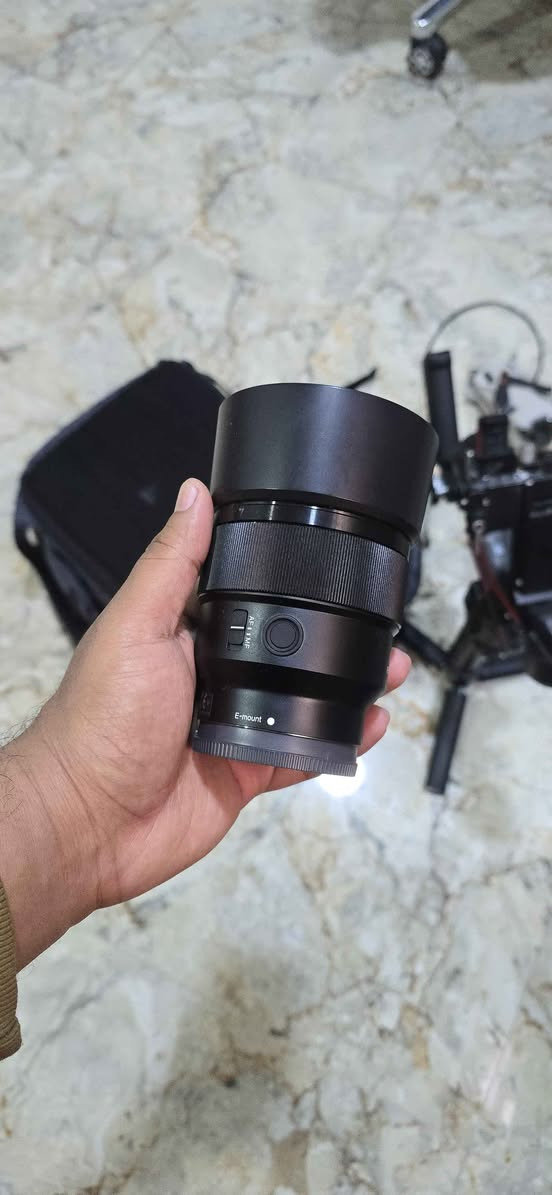 عدسة سوني 85مم • f1.8 • رونين RS3 Pro