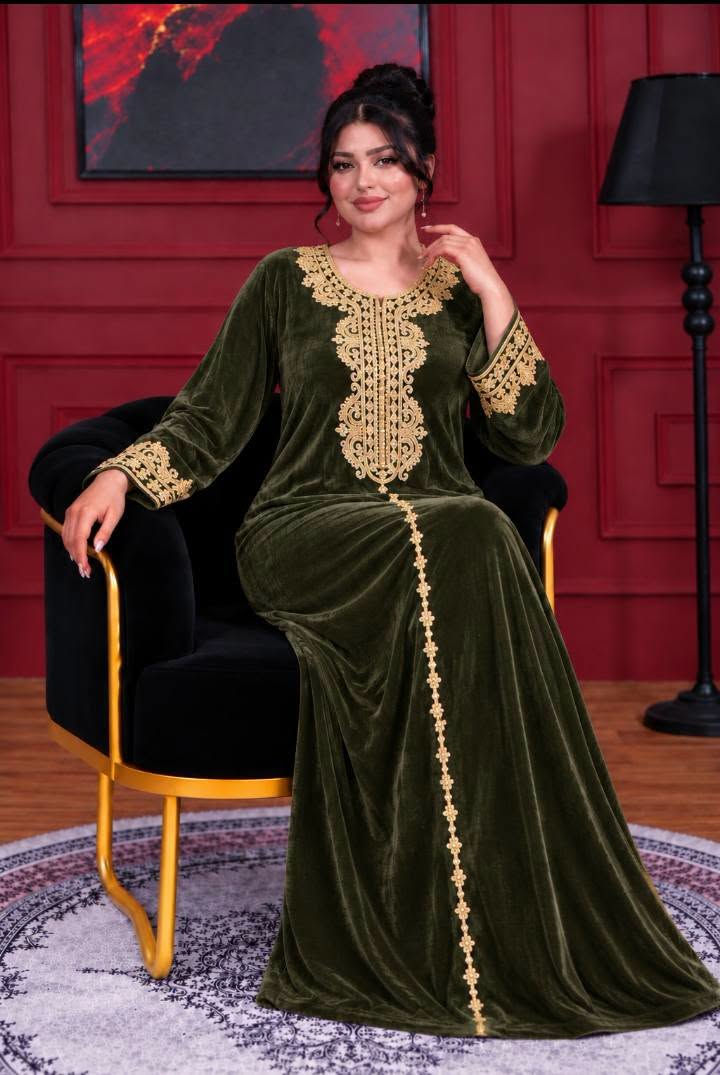 گلابية خليحي • 2XL-5XL • مخمل سوبر سوفت