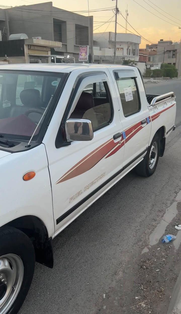 نيسان 2008
باسمي شرطة التحويل 
رقم أربيل الجديد دولي 
سنوية جديده 
هزة جديدة 
السيارة نظيفة كفاله عامة 
مكان السيارة كركوك حي العروبة
السعر 125 وبيها مجال بسيط 
اني مكلف بنشر 
الرقم ***********
