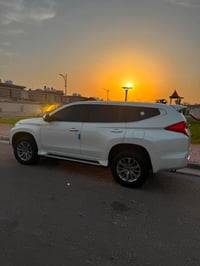 سيارة ميستوبيشي باجيرو موديل 2019 رقم بصرة ماشية 45 الف  مكفولة كفالة ...