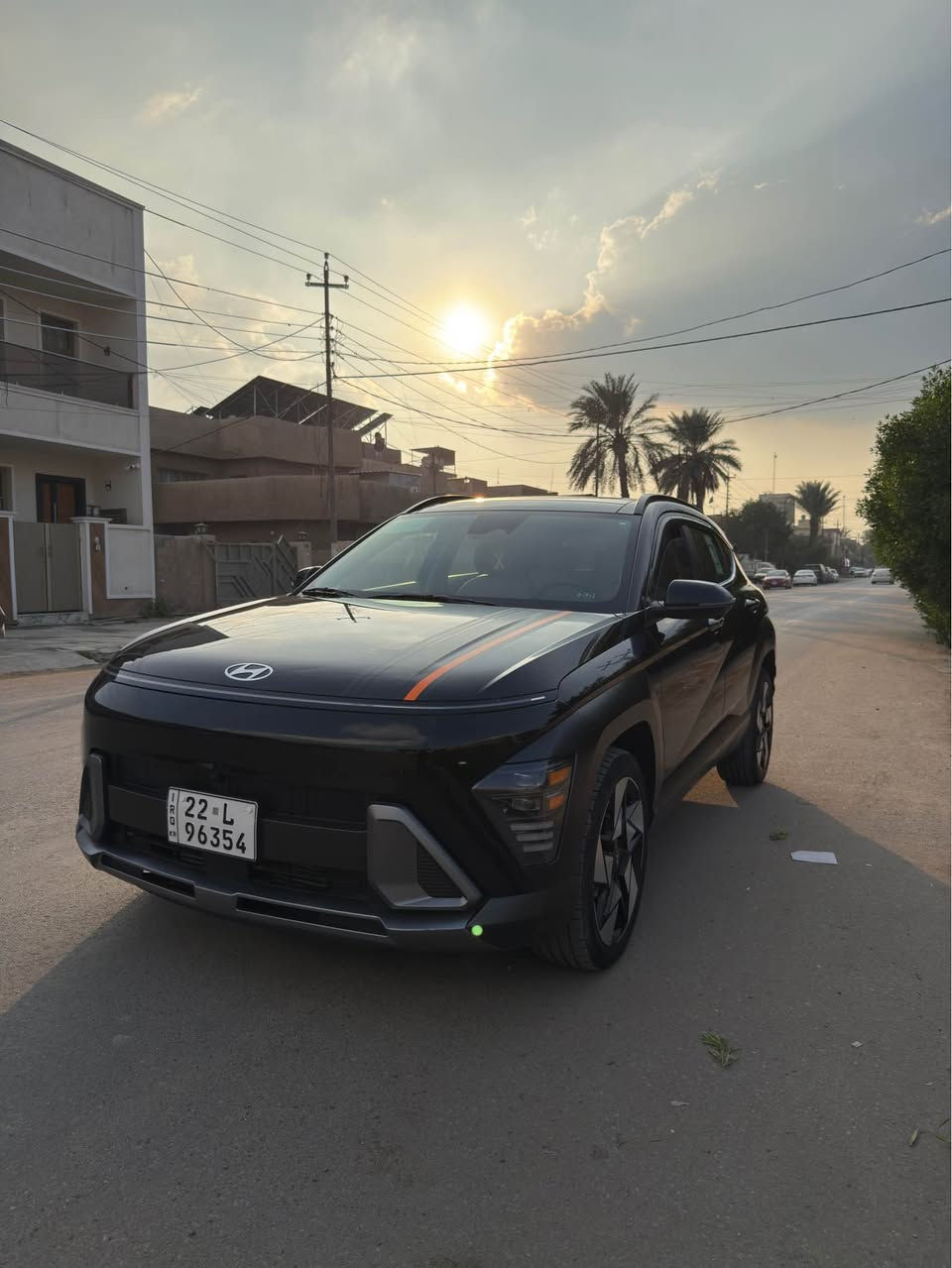 هيونداي كونا اعلى فئة Kona HTRAC limited 2025
نسخة دعاية الشركه برفاهيه المواصفات اللون الاسود الميتاليك مطعم بالتيتانيوم
(على وضع الشركة بجم كبس خلفي كبس دواخل زيرو )
المواصفات 
_كاميرات محيطيه عدد 4 تقنية 3D 
_ تقديم ورجوع عبر البصمه وتشغيل عن بعد وفتح لمس
_  شاشة متصله بالدشبول شاشتين متصلتين مقاس 12.3 بوصة لكل منهما (لوحة العدادات وشاشة المعلومات والترفيه).يعرضن 8 وضعيات كاميرات
* نظام صوتي فاخر من B0SE ودمام وسحن وايرليس 
* مكيف هواء أوتوماتيكي مزدوج المناطق.
_رادارات وحساسات 360 درجه الكترونيه وتلقائية 
-  نظام الحمايه العام  الجديد كلياً من هيونداي
- نظام كار بلي واندرويد اوتو الجديد كليا بدون كيبل وايرليس— انارة محيطية ليزر بكافة الالوان تحكم تلقائي 
-كشنات ملكي الجلد الابيض الفاخر مع تحكمات كهربائية مع التبريد والتدفئة ومقصورة رياضية بنظام الذكاء الصناعي
-بصمة لمس صندوك كهرباء وفتح وغلق عبر البصمه
كير الجديد من كونا تعليك بالستيرن 8 سرعات والمحرك (1.6 T-GDI) الجديد رياضية رزانه واقتصادية جداً دفع أمامي قياسي، مع توفر نظام الدفع الرباعي.
-بانوراما مع مرأة ذكية
-نظام التوجيه الذكي عبر صوت السائق وقيادة ذاتية واتو هولد 
أنظمة الأمان
* نظام مساعد تفادي الاصطدام الأمامي.
* نظام البقاء في المسار.
* نظام مراقبة النقطة العمياء.
* تنبيه حركة المرور الخلفية والاماميه والجانبية
* مثبت سرعة ذكي متكيف بالنظام الجديد 
* نظام مراقبة انتباه السائق 
* ملاحظة بعد هوااااااي مواصفات مذكرتها
ضرر السيارة / تبديل بابتين اصليات فقط طخه بسيطه جداً جداً وموجوده بالصور  وموجوده كاله التقارير والفديوات من المزاد الى وصول السياره مع وجود شخط ورصعه 
سنوية 2030علما دخولها وتسجيلها 2024بلسنويه
ارضيات كتلوكات سبير عدة ( كلهن بعدهن شركه ممفتوحات)

العنوان : بغداد 
موبايل / *********** بغداد, العراق
