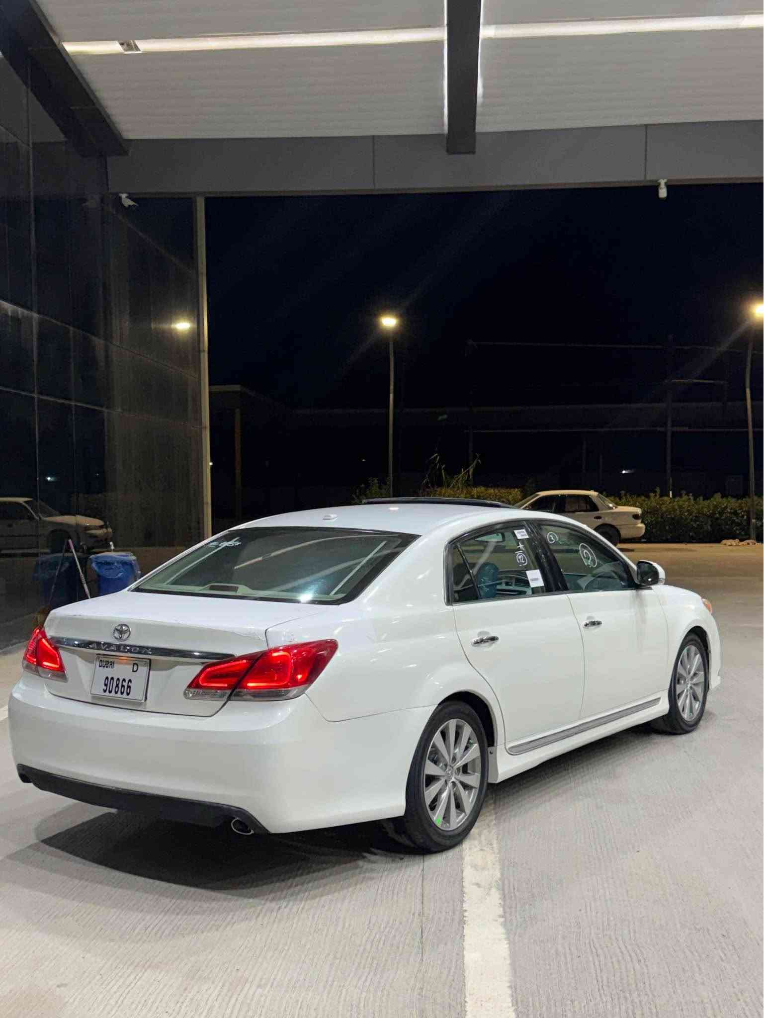 سه رهتا به ناوى خواى كَه ورەو ميهه ربان
سحرى ٨٣💸 
 كَه لاوكه ميك مه جال
***********
Toyota avalon 2011/10. Limited
براوەی دوبه ى براوه
مواسه فات خلیجی  ليميتيد فول فول
په رده سلّايتت كوشن كاره با كوشن جلّد و ساردوگەرم
به سمه ٥به سمه
كوشن خەزن
ئاوينه كاره باو ئيشارەت
شاشەو کامیرا 
سه يارەکەبراوەیە
ده حمو ليدرانى پيوه نيه
٤تايهو ويلى لوك لوّك
كامل  ئيمپرى فايه رى بيلادى شەريكه سه يارەكه هه موو گیانى به شەرت ته بريد ساردو كَه رم به شەرت
چرکەی تیانیە کامل توند کراوەتەوە 
هه موو كَيانى جايز كراوه
سەیارەکە پشتی جیی سپیرەکە جئ رافیحەی هەیە  
سەقڤی خۆم جەلاتینم کردوە 
نرخی ٨٣ گەلاو مەجال
گۆرینەوە ناکەم   جوان بخوینەوە  تیل بکە لە خزمەت دام 
شوين رانيه
*********** رانية, السليمانية
