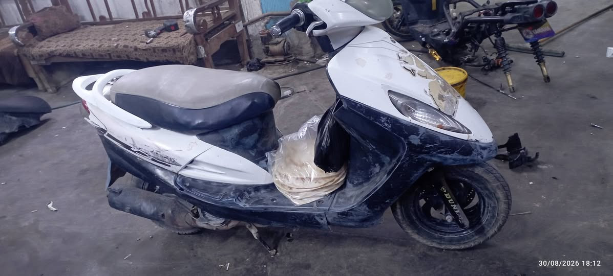 دراجه سيام ياباني للبيع نقص فيت بم وتشتغل نكره السعر 250 للاتصل ***********
