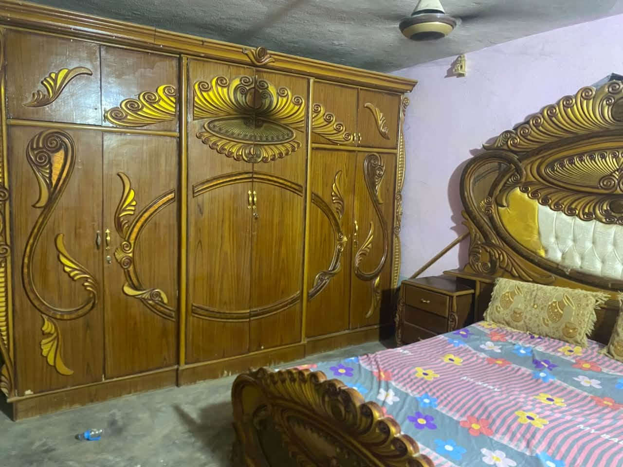 السلام عليكم غرفه نوم للبيع ملكي شغل فلوجه 8 قطع مكاني القائم فياضيه سعره 750 وبيه مجال شوي للتواصل خاص او ***********
