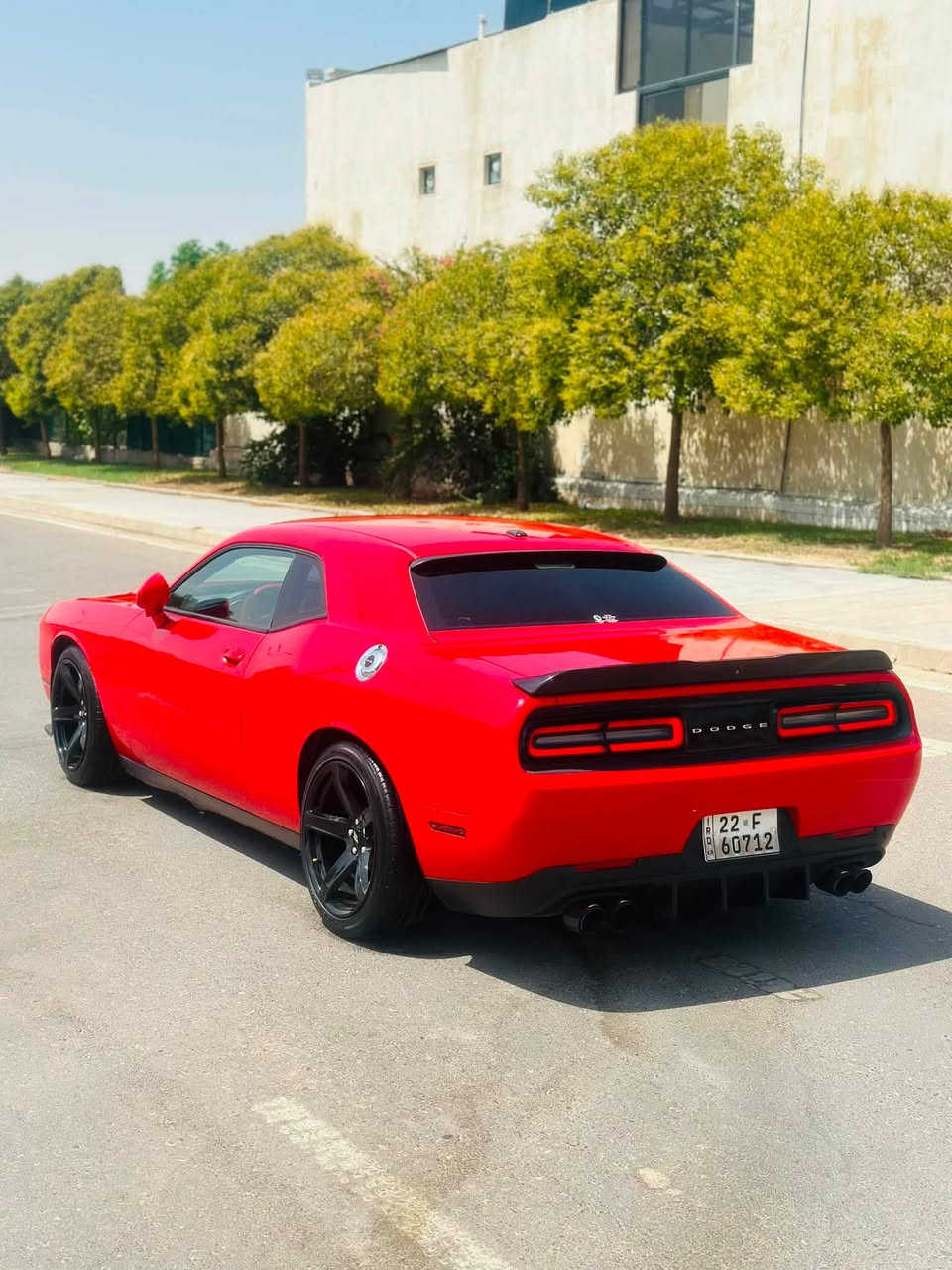 سلام عليكم اخواني
عندي دوج جالنجر
لون ميمز احمر طماطي❤️ 
سياره موديل2019
بيها جامرلخ و ٢مكان صغير سبخ
بدون دواخل بدون ارباك
سياره حيل حلوه ماشالله 
گير محرك تبريد شرط
ماشيه١٢٥ميل حقيقي
رقم اربيل جديد بسمي
سعر رايدها 168مجال
مكان اربيل بلمعرض
واتساب كورك***********
