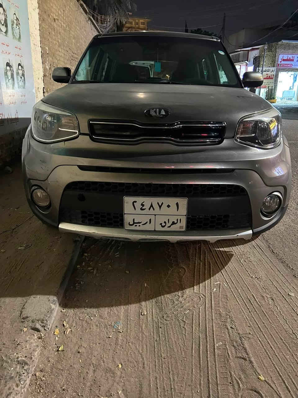 السلام عليكم للبيع صول موديل 18 
محرك 2000 
ماشيه 61
وارد امريكي حادثه بنيد وجاملغ وبل عراق انطخت عندي ابين البابتين صبغتهن
العنوان الكاظميه 
الهاتف ***********
***********
السعر 98 وبيها مجال
