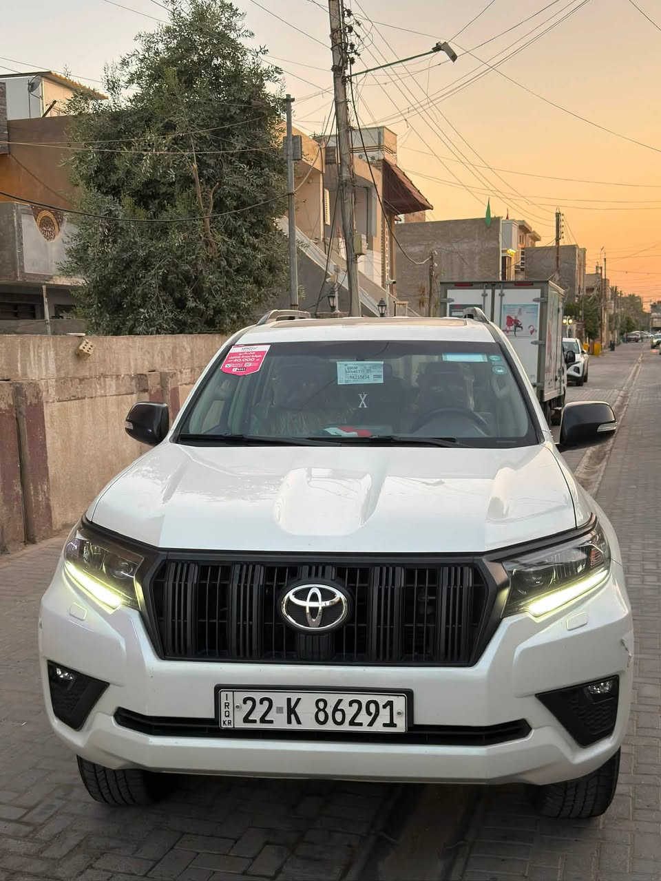 السلام عليكم 
برادو 2023  TXS خليجي ساز ماشية 56 الف مكفولة كفاله عامه عده شخطين بسيطات رقم اربيل بأسمي هزة سنوية رقم جديد فول مواصفات وجديدة جداً بدون اي نقص دبل تانكي  السيارة مكانها بغداد السيدية السعر 460 وبيها مجال بسيط للأستفسار *********** السونار مرفق بالصور
