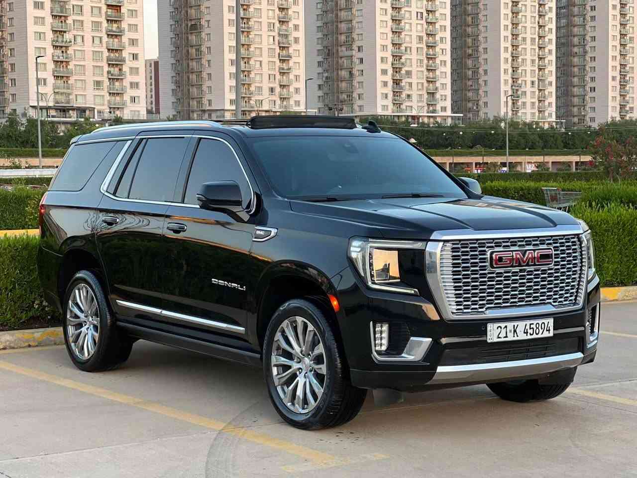 سلام عليكم 
GMC DENALI 
جيمسى دينه لى 
موديل ٢٠٢٢ 
مواسه فات فول فول 
داخل قهوائي 
بانوراما 
كاميرا ٣٦٠ 
داتاشو 
دوسه كهربا 
رادار 
سفر شركه المجره 
زمان شريكه 
ماشيه٧٠,٠٠٠ كم حقيقى 
كير محرك بشرت ما مفتوخ برغو ما متوح 
سياره مكفول كفاله عامه دعاميه بشرت 
تحويل غرامه وكاله بشرت مباشر 
عنوان سليمانيه 
*********** السليمانية, العراق
