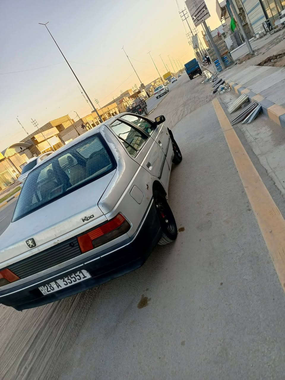 بيجو روى 2009 محور كير ومكينه واكسن تبريد شغال رقم نجف دولي بأسمي سنويه وهزه جديدة تخم تاير جديد نجف كوفه  سعر 25 وبيه مجال رقم المبايل 📞***********
