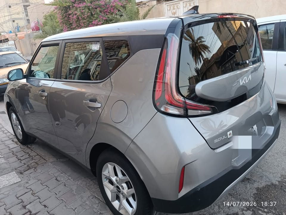 كيا صول موديل24السياره ليبل واحد السياره ارباكاتهه كلهه سليمه وحادثهه خفيف كلش بس مسطره الجنطه ماشيه60كيلو والسياره دخول جديد ورقم كربلاء ومكاني كربلاء السعر 158وبيهه مجال اتصل على الرقم***********

نص مكتوب في الصور:
- 14/07/2026 18:37
- 14/07/2026 18:36