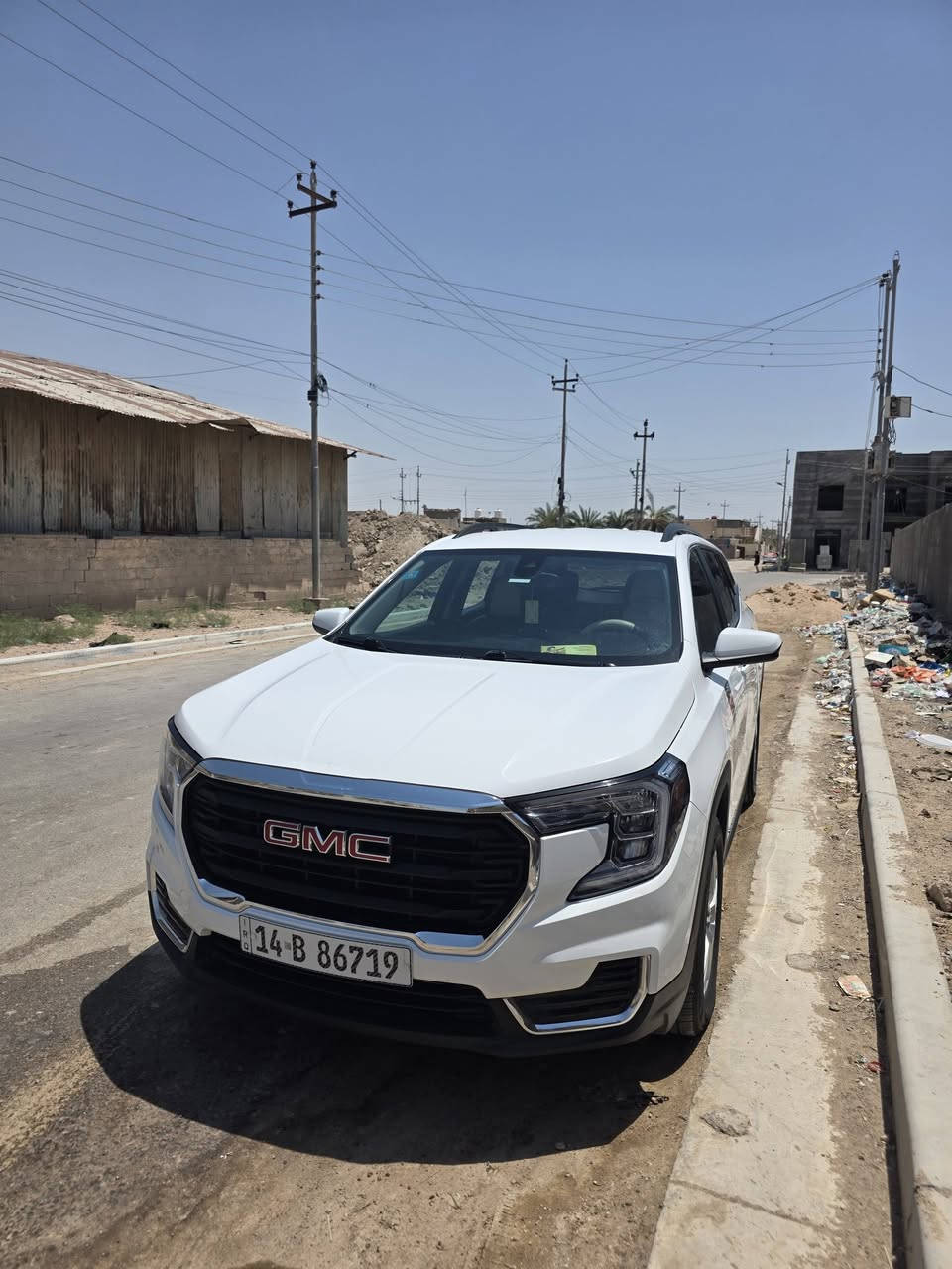 🚨🔥 للبيع GMC Terrain SLE 2022 – 1.5 Turbo 🔥🚨
GMC Terrain SLE موديل 2022
         تقرير مياه أمطار ، سنتين عندي سيارة روعه الله شاهد وكلشي بيها شغال. 
🤍 اللون: أبيض
⚙️ المحرك: 1.5 Turbo – 4 سلندر
🚘 الدفع: أمامي FWD
📍 الممشى: 105,000 كم قابل للزيادة.
🔑 تشغيل عن بُعد
💰 السعر: 168 ورقة قابل للتفاوض.

رقم الشاصي موجود بالصور.

✨ مواصفات السيارة:

• محرك 1.5 Turbo بقوة 170 حصان
• قير أوتوماتيك 9 سرعات
• Android Auto
• شاشة لمس
• Bluetooth
• كاميرا خلفية
• مثبت سرعة
• تشغيل عن بُعد
• دخول بدون مفتاح
• إضاءة LED
• تحذير الاصطدام الأمامي
• فرملة طوارئ أوتوماتيكية
• المحافظة على المسار
• تحذير مغادرة المسار
• نظام صوتي
• Wi-Fi Hotspot
• مقاعد خلفية قابلة للطي ومساحة تحميل ممتازة

⚠️ ملاحظة:

السيارة بيها طختين بسيطات فقط:
🔸 طخة بالجاملغ الأمامي، جهة الراكب.
🔸 طخة بسيطة في باب الراكب الخلفي.

والصور تبين أماكن الطخات.

🤍 سيارة GMC عملية، مريحة واقتصادية، ومناسبة للمدينة والسفر.

💰 السعر: 168 ورقة .

📍 البصرة/ الدير / النشوة 

📞 للتواصل: [***********]
