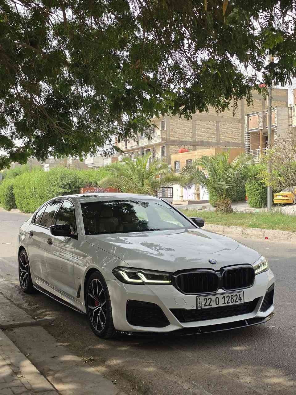 بي ام ٥٣٠i • ٢٠٢١ • ممشى ٧٨٠٠٠ ميل