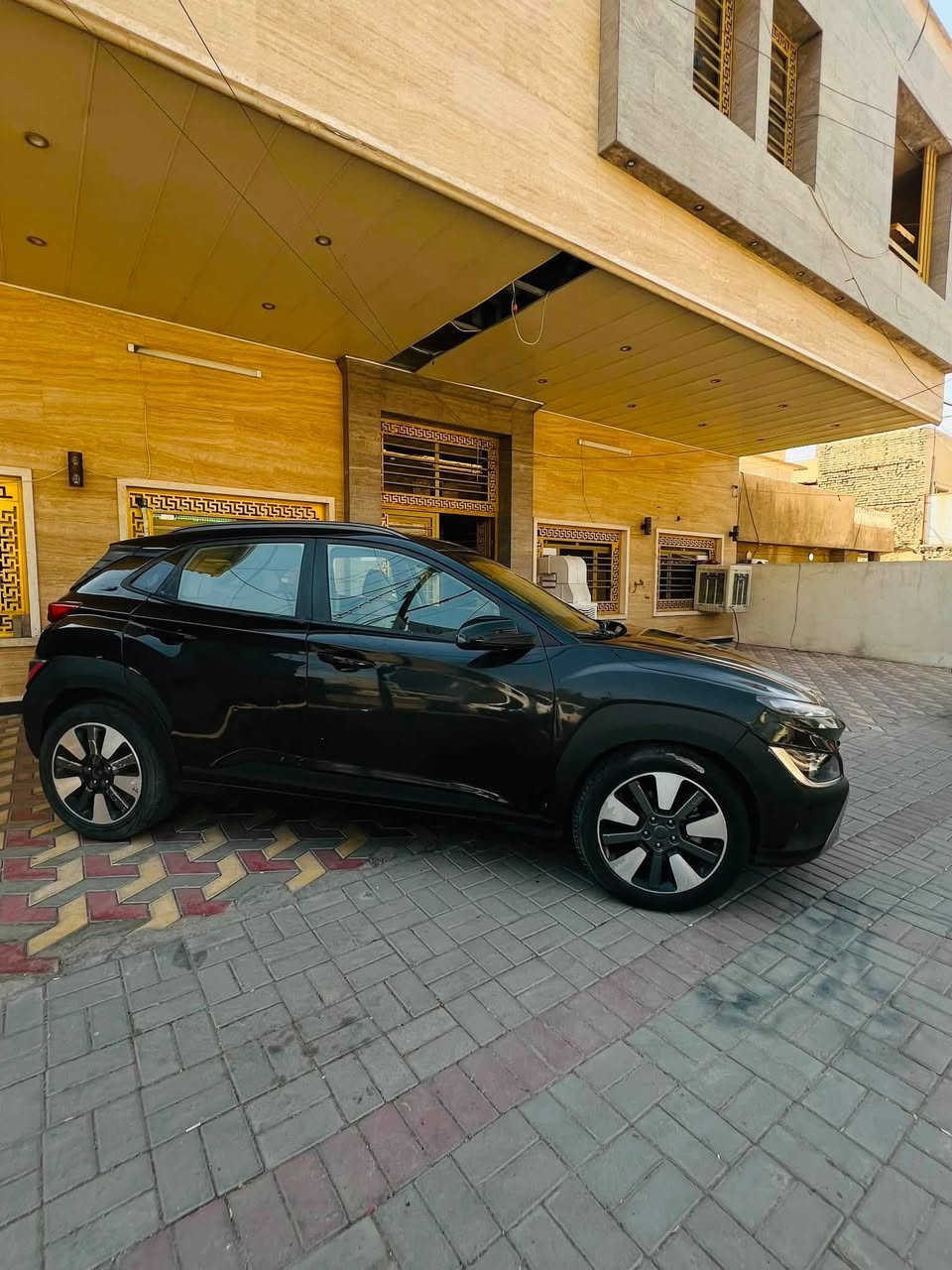 للبيع
كونه 2023 رقم بغداد انكليزي بأسمي 

حادثهه جاملغ ايمن امامي وجاملغ خلفي 

صبغ حزام اثر شخوط وطخطخات بسيطه

فول مواصفات عدا الفتحه 

فور ويل(4WD)

بصمه 

بصمه ابواب

مكينه ٢٠٠٠ دوش

نظام منحدرات

تغيير مود السياقه

اضاءة دشبول

لدات اماميه وخلفية

اضاءه تلقائيه

فول سستم ايرباگ

تحكم ستيرن فول

مثبت سرعه

كشن سايق كهربائي

بصمه وتشغيل عن بعد

السياره جاهزه مابيهه اي نقص 

السعر :105$

مكاني بغداد 

للاتصال(***********)
