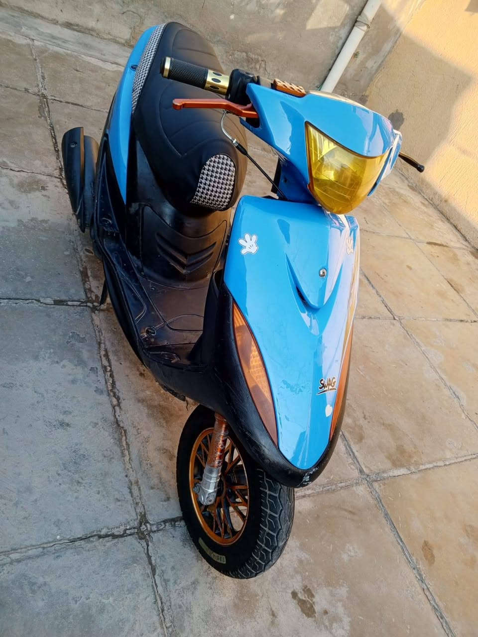 سلام عليكم دراجه ماكس عدله ياباني 2002 شغاله مكينه مفتوحه بوشه ابلاديه 49 ناعمه لا صوت روله ولا كير ولا تبخير ولا تنقيص ولا نضوح ولا اي شي دراجه نضيفه شاصي مكفول كهربائيات شغاله دشبول بكلايت اشاير سكن هورن دواخل ابلاديات ختم واحد بيها تزويد ويل دبل يدات عمبار استان مازده تايرات نضيفات قفل استيرن سعر 325 وبيها مجال كربلاء حي الغدير متواجد *********** واساب ماسنجر
