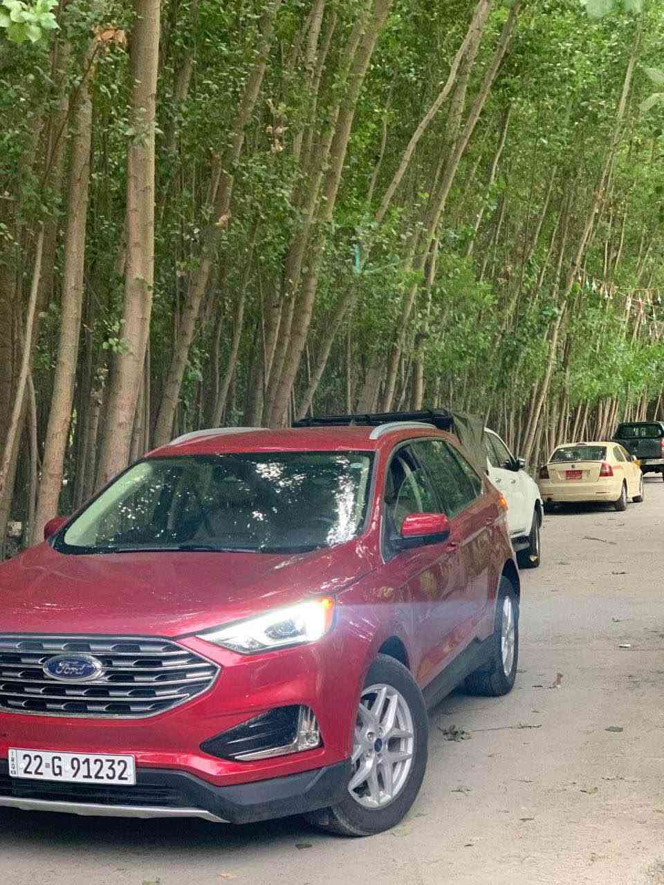 فول مواسەفات شاشە گەورە بێ سلایت کارەبایات و هەموو شتێک بە شەرت دەبل ئەکسلە و مەکینە 20 تۆربۆ  45000 رۆیە
نرخ 145$ کەمێک معامەلە
ژمارەی موبایل *********** أربيل, العراق
