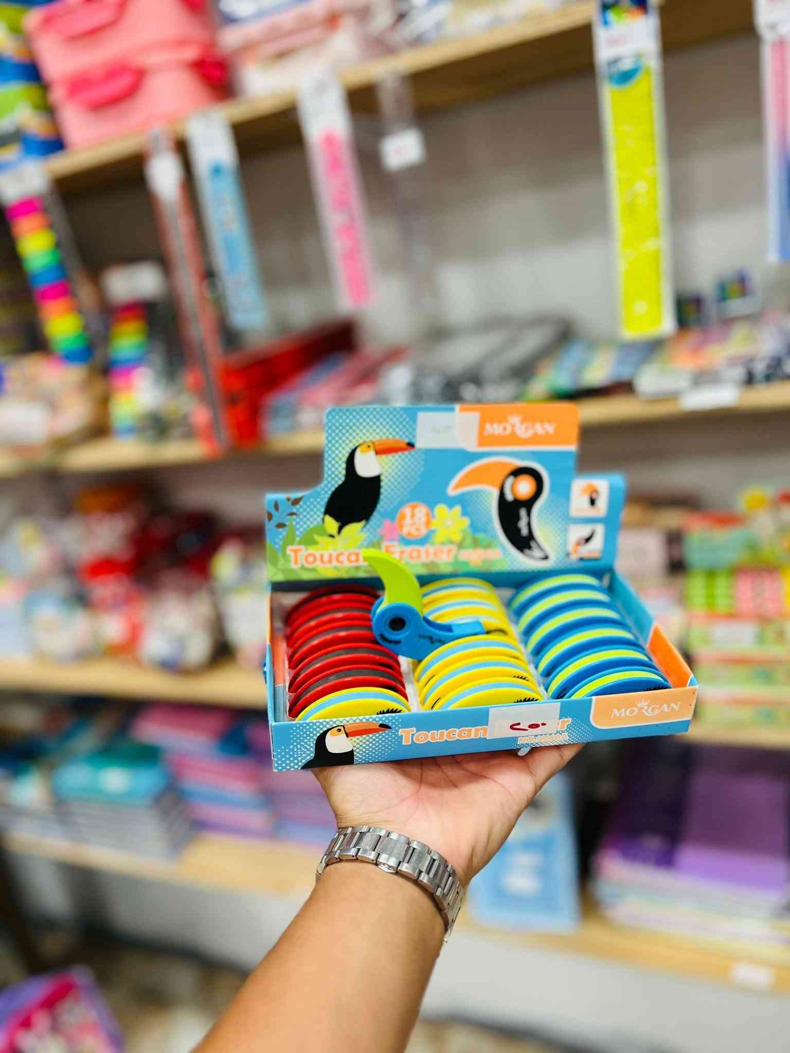 ⁨ ✨ تشكيلة مساحات جديدة وصلت مكتبة الرافدين! ✨

تتوفر لدينا الآن أحدث تشكيلة من المساحات (المحايات)
 بمختلف الأشكال والألوان الجذابة، وبجودة درجة أولى وممتازة مسح نظيف بدون أثر ولا خربشة! 📝🧼

🔥 أسعار أشكال وأنواع تناسب الجميع:
 2 بربع (قطعتين بـ 250 دينار)
 المساحة بـ 250 دينار
 المساحة المزدوجة بـ 500 دينار

📍الانبار-قضاء عنه-قرب مدرسة ذات الصواري 

📌 مكتبة الرافدين - كل ما تحتاجه للظهور بأفضل مظهر دراسي!

📲 للتواصل والمتابعة عبر التليجرام أو انستكرام: ⁠ @maktabat_alraafidayn ⁠ 

او للأستفسار:
***********
