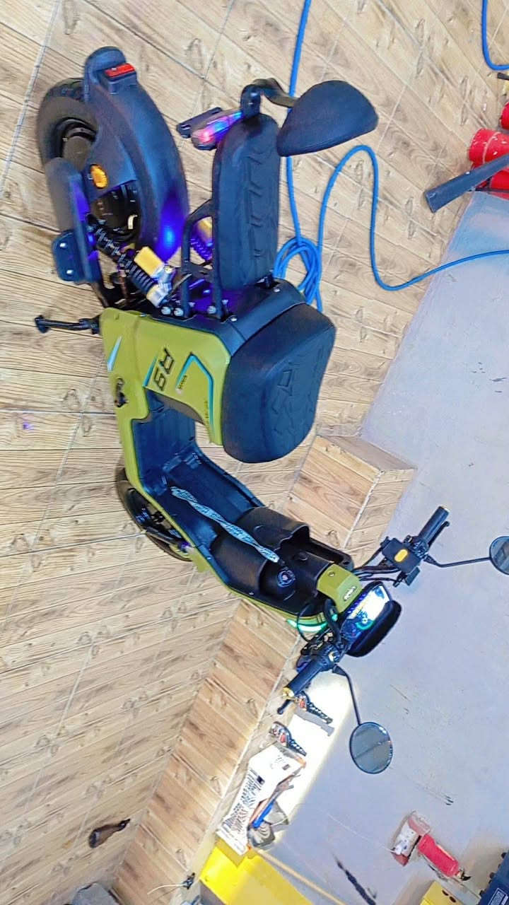 السلام عليكم
باسكل شحن للبيع 
سعرو 475  بي مجال 
R9     أر تسعه 
 موديل 26 
لوك لوك بلادي نضيف نضافته 95بلميه 
بطاريات شرط الشحن يمشنك 40كيلو شرط 
مكفول من كلشي 
مكاني كركوك  
الاستفسار  خابر 
***********
