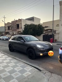 بورش كايين • ٢٠١١ • ديزل