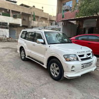 باجيرو موديل ٢٠٠٦ صبغ الجاملغ الامامي اليمنه اشوي صبغ مو كله باقي مكفو...