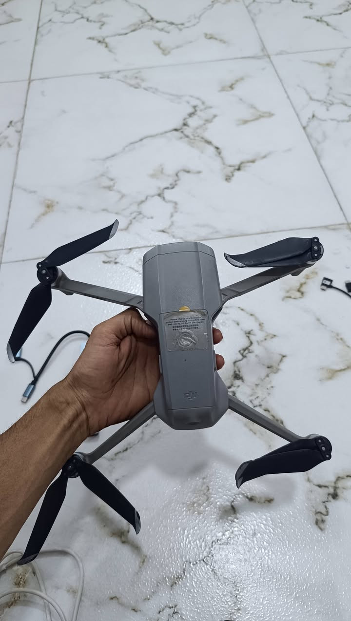 MAVIC AIR 2 COMBO

للبيع 

تجي تفحص وتشوف وتاخذها وتروح  شرط مابيها شي كامله غراضها 
العنوان الناصرية مركز المدينة قرب المستشفى التركي
***********
السعر الي يرضي الله
