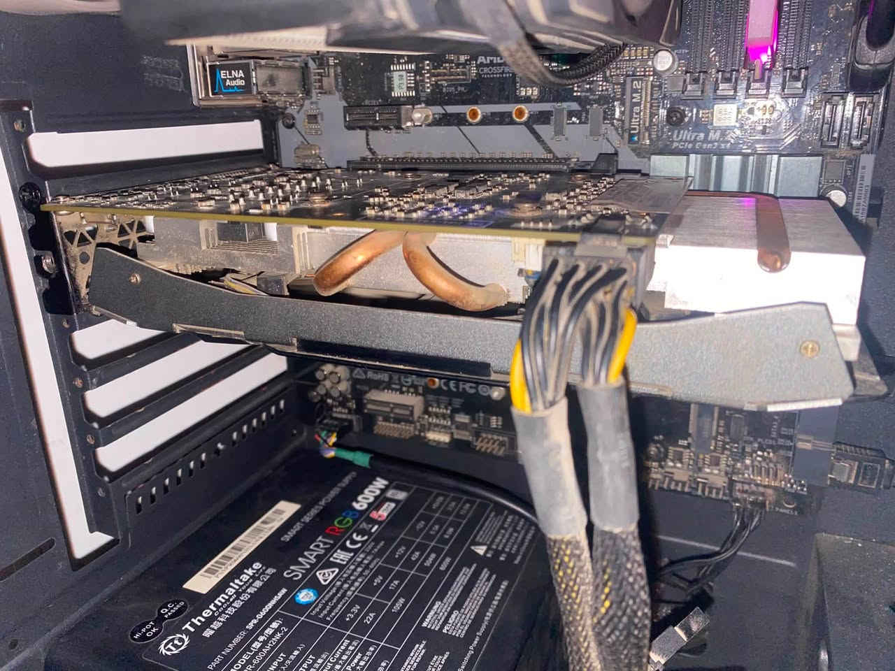 كرت شاشة PNY Technologies XLR8 Gaming GeForce GTX 1660 Super 6GB OC مكسور السرعة مصنعيًا، ما مفتوح ابدا كلش نظيف وهاي حرارته بالبنشمارك.
سعره ١٥٠ 

متوفر عندي توصيل لكل المحافظات 

رقمي للتواصل : ***********
