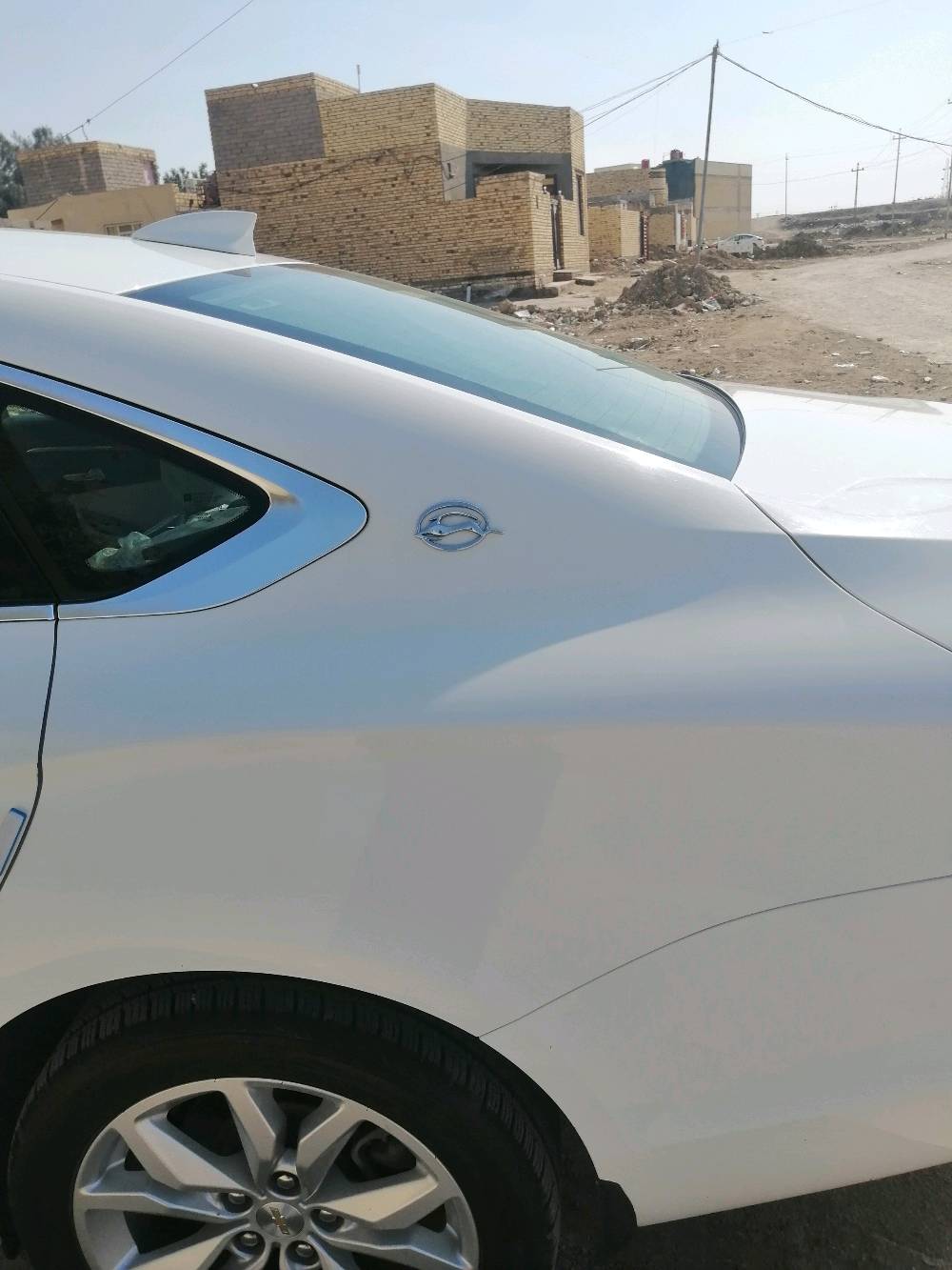 انباله 2019 ضربته جاملغ وبنيد محرك 2500 سعر 133 وبيه مجال رقم تواصل ***********