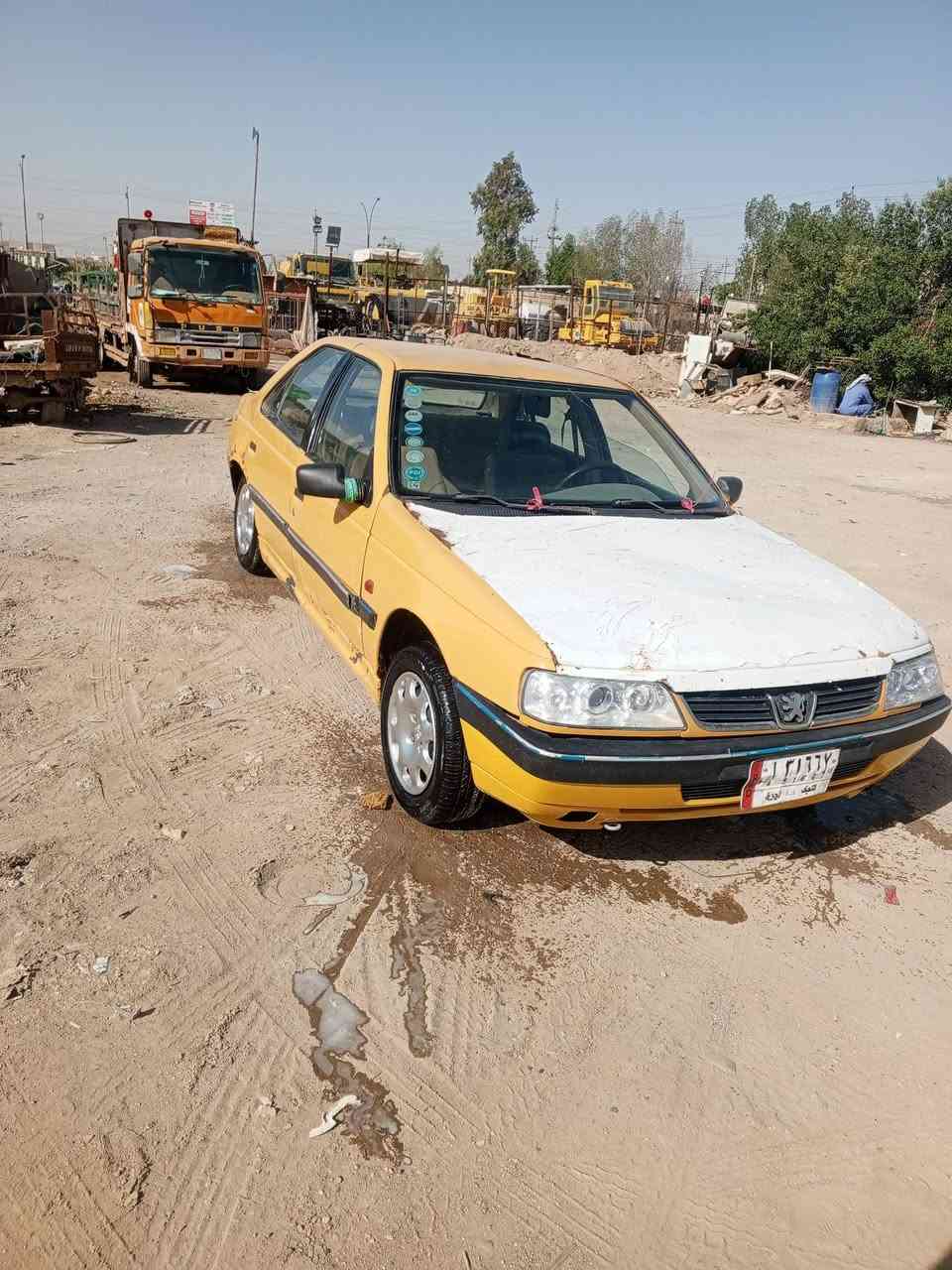 السلام عليكم بيجو 405 للبيع موديل 10 سياره قير وماكينه وحداديه وتبريد سياره جاهزه ترتيبات بسيطه غرامات مصفره هيئه ما شايفه شقد عليها العنوان الديوانيه سعر السعر ب 15 وبيها مجال التواصل على هذا الرقم *********** بيع مستعجل
