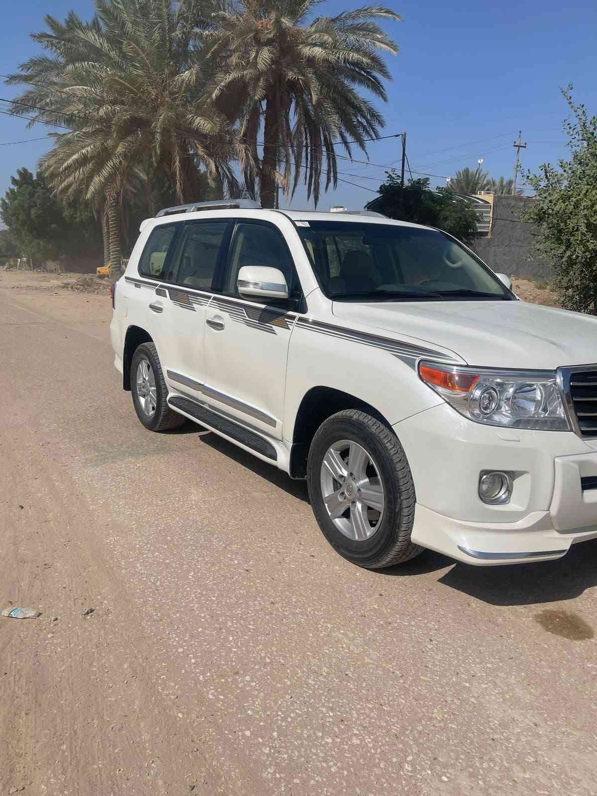 لاندكروز • ٢٠١٤ • رقم بغداد