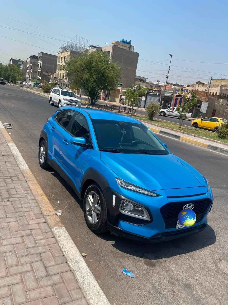 السلام عليكم
للبيع هونداي كونا 2019 امريكي ضرر بسيط ماشية 57 الف كيلو محرك 2000 السيارة جداً نظيفة صدر امامي خلفي وتخم تاير جديد قبل اسبوع مبدل وسريفس كامل للمحرك فول تحكم استيرن اربع وضعيات قيادة رقم بغداد تحويل ثاني يوم بيهة ملاحظة بسيطة السعر المطلوب 135 ورقة وبيهة مجال مكان السيارة بغداد شارع فلسطين ومنطقة الدورة طبعاً السيارة فقط استخدام داخل بغداد استفسار اكثر الاتصال ع الرقم *********** واللة يرزق الجميع.
