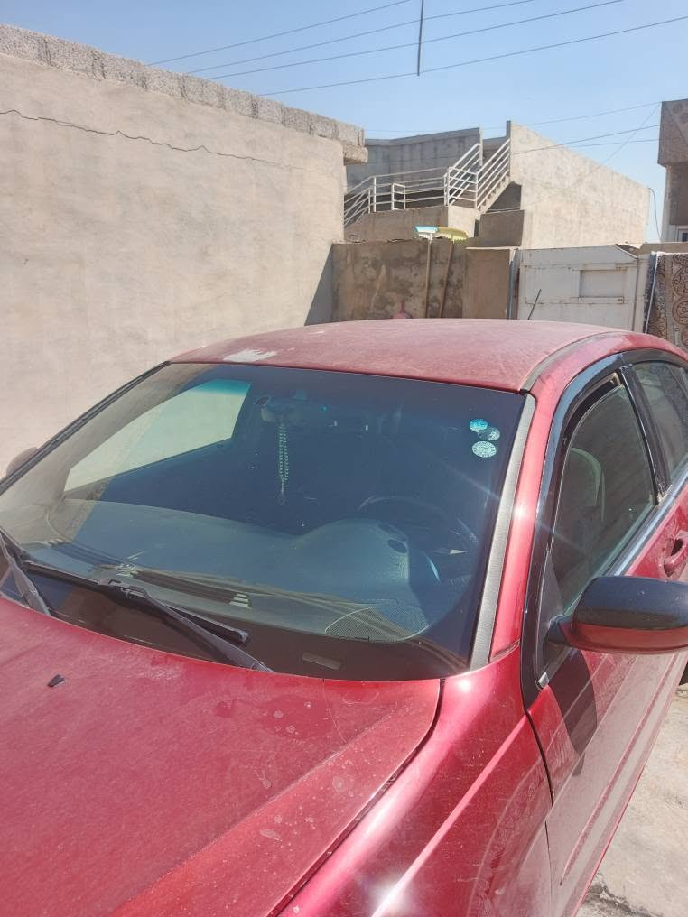 للبيع ۲۰۱۱ حجم ۳٦۰۰ كير محرك شرط بيها قطة حادث ومكانات صبغ اثر شخط و جلح ابيعها حزام تبريد علی سويج تایرات باتري كلها جدید هزه جديد سنوية ساقطة باجر تعال علی تحويل معلومات اكثر واتس اب موجود*********** السليمانية, العراق
