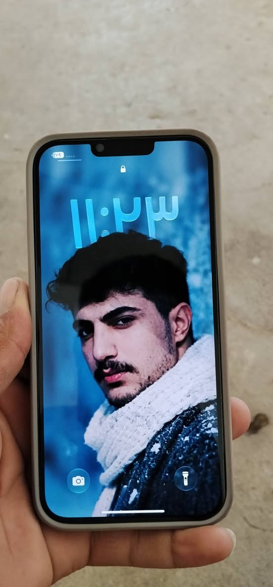 اسلام عليكم ورحمة الله 
ايفون. 13 برو ماكس
 للبيع كله بلادي وشرط 
نضافه 98 ٪
 بطاريه 88
 السعر 5 اوراق ونص
  تواصل واتساب ***********
