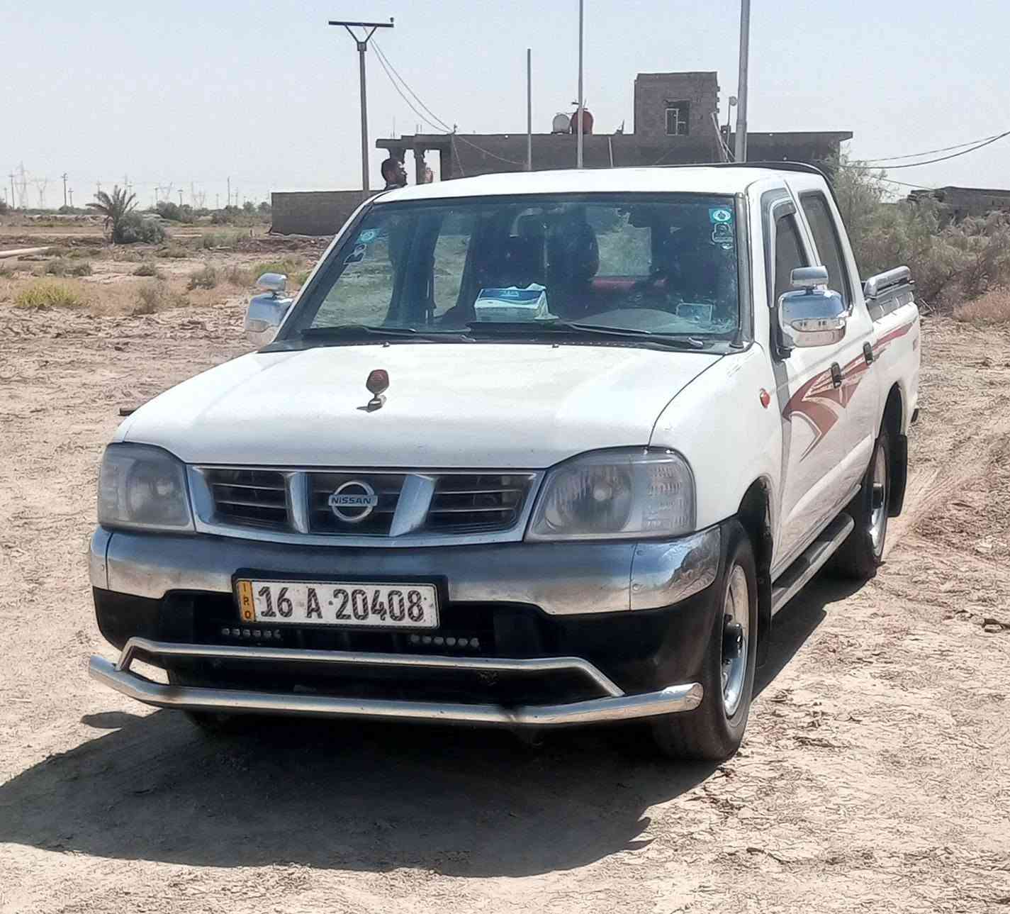 نيسان شبوط موديل 15 رقمها قادسيه السعر 130.  بيها مجال للاتصال ***********
العنوان ميسان

