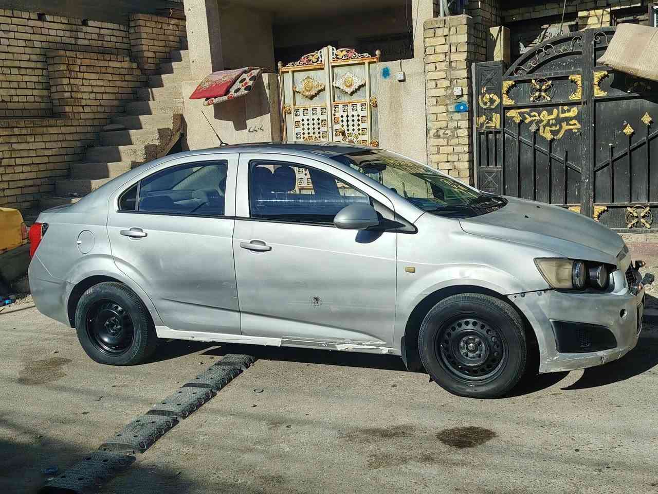 سلام عليكم سونك ٢٠١٢ مكينه وكير كورلا اريد مراوس ب٧ راكب مكاني زعفرانيه العنده ينزل سعر سيارتي ٤٥ وهذا رقمي ***********
