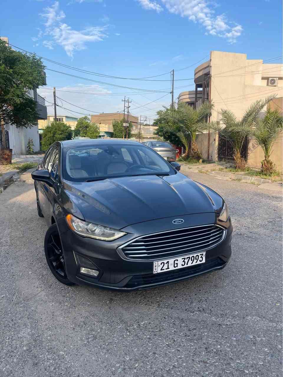 سلام عليكم 
فورد فيوژن موديل 2020
مواصفات se
شاشة كبير و كار بلاي
كيج نص ديجيتال 
اوتو هولد بصمة
گير ماوس 
رادار 
حادثة فقط  جاملغ سكن خلفي بدون ايرباك و دواخل 
كشن جلد و وقماش كريمي
تبريد مركزي سيارة جديد بدون مصرف 
سعر 128
*********** رقم موبايل كركوك, العراق
