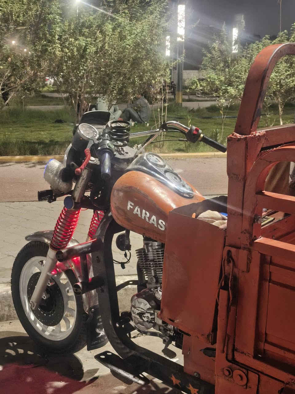 ستوتة • ليفان • ٢٠٠