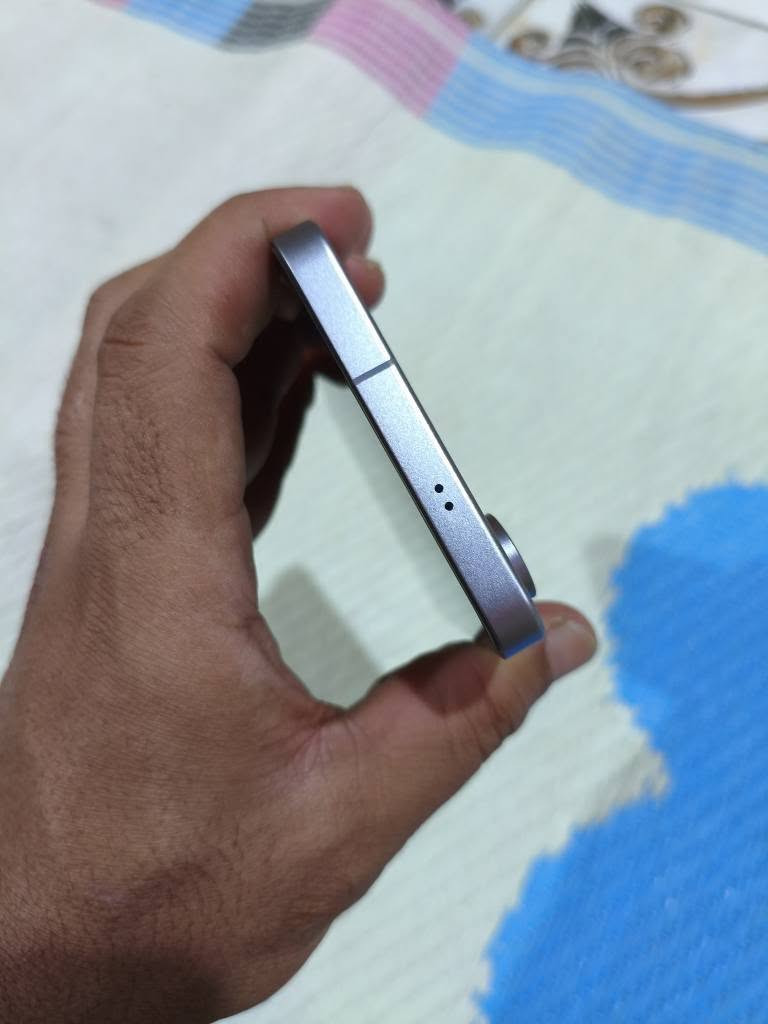 جهاز سامسونج اس 25 اف اي ستخدام سبوعين الشاشة6.7 بوصة - 120 هرتز - Dynamic AMOLED 2Xالذاكره256  جيجابايتالرام16 جيجابايتالكاميرا50 + 8 + 12 ميجابكسلالمعالجSamsung Exynos 2400البطارية والشحن السريع4900 مللي أمبير - 45 واط جهاز لوك نضافه100/100بيع او مراوس حسب رغبه عنوان بصره معقل سعر 600 *********** ويا شاحن لاصلي فقط كارتون لايوجد عنوان بصره معقل البصرة, العراق
