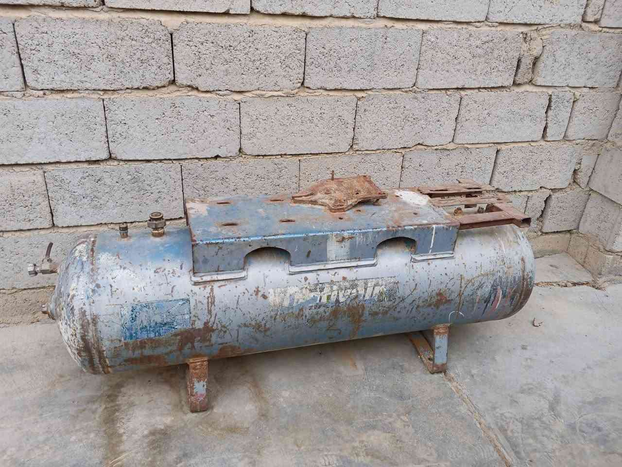 قطع غيار • للبيع • بطل