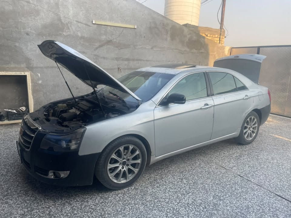 السلام عليكم 
مرخصة الادمن 
مستعجل على البيع لظروف خاصة 
ام اكراندEC8 (825) مديل ٢٠١٣ استلام ٢٠١٤ شركة
جاهزة ابلادية لا صبغ ولا تبديل ولا خياس 
بيها جراد موظح بل صور 
محرك المرغوب مسيوبوشي ٢٤٠٠ والكير أوتوماتيك 
تبريد قطعتين شغال وتدفئة
 وشاشة كاربلي + كامرة خلفية 
زرع عدسات لايت نضام زنون 
بردة ابلاد
سنتر لوك ابلاد اسويج 
جام اربعتهم كهرباء شغال
تخم تايرات حديد ويل كب
اسلايت روف 
وجميع الكهربائيات على وظع الشركة 
اي بي اس ابريك كهرباء حساس شغال
رقم بغداد انكليزي 

(ملاحضة مهمة )بس امبدلين الدعاميات وبعدهم سودماصابغهم 
 
السعر 50 لكون مستعجل على البيع 
العنوان بغداد ورقم الهاتف
  بي واتساب ***********
