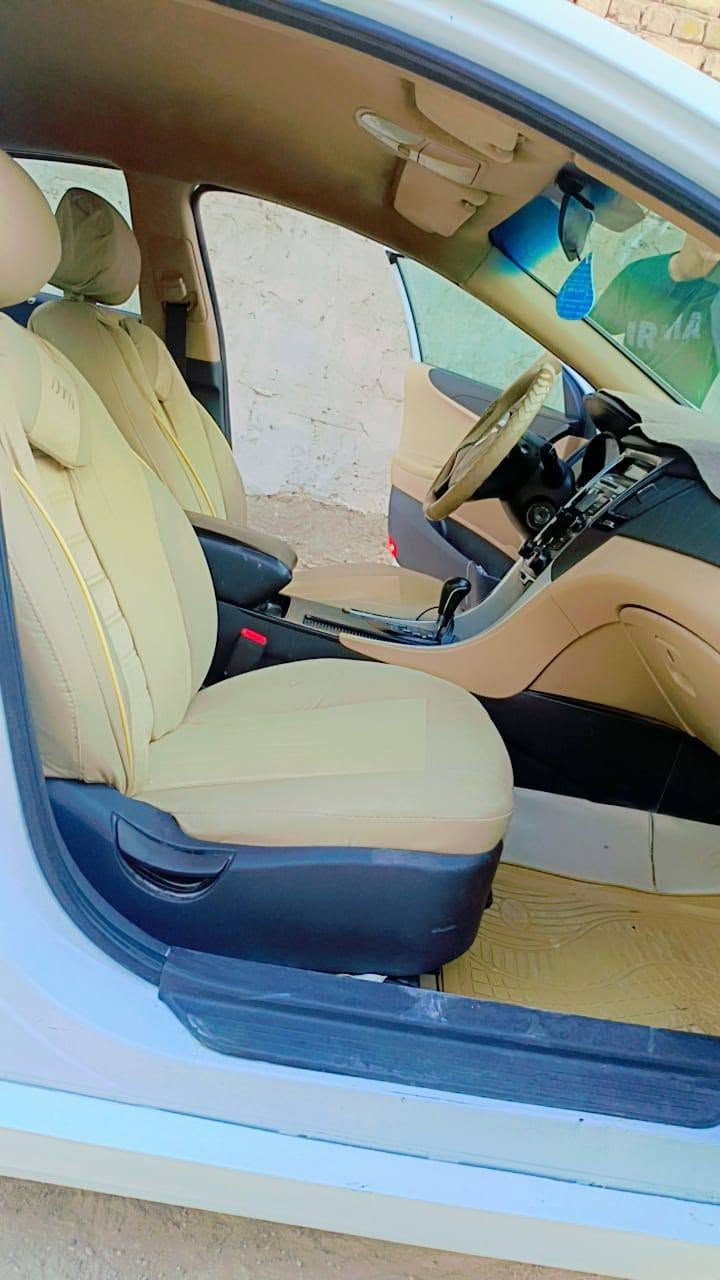 سلام عليكم سياره للبيع سوناته موديل ٢٠١٢ خليجي محرك ٢٤٠٠ رقم نجف بسمي بيهه قطعتين صبغ تبريد شغال مكان نجف رقم ***********
