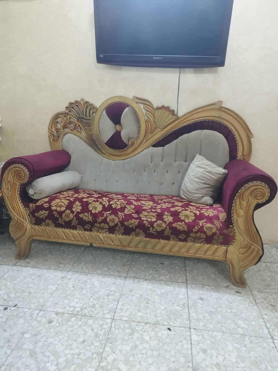 سلام عليكم
تخم عراقي للبيع 
بغداد جسر ديالى 
رقم التواصل 
***********
