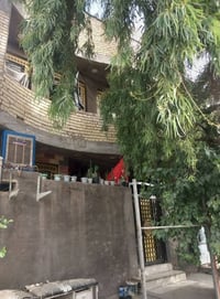 دار للبيع مساحة ١٦٠ متر عبارة عن قطعتين أمامية و خلفية بناء حديث العنو...