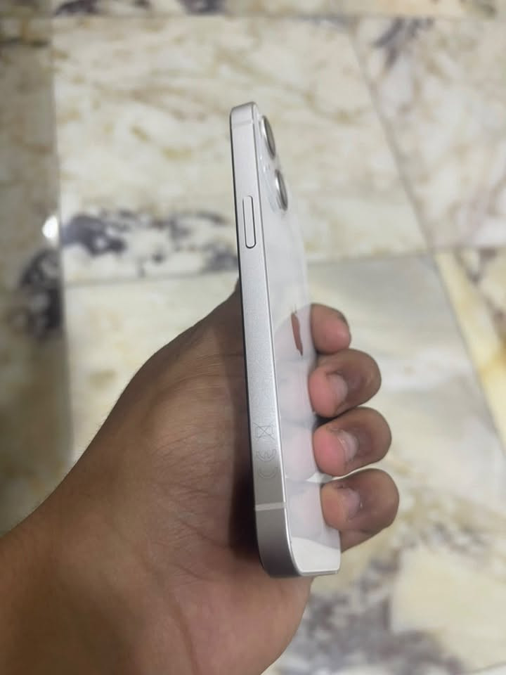 السلام عليكم ايفون 13 عادي شرق اوسط ذاكره 128 بطاريه 99 جهاز نظيف شغال كلشي مابي أبيع فحم السعر 200 ألف 
***********
